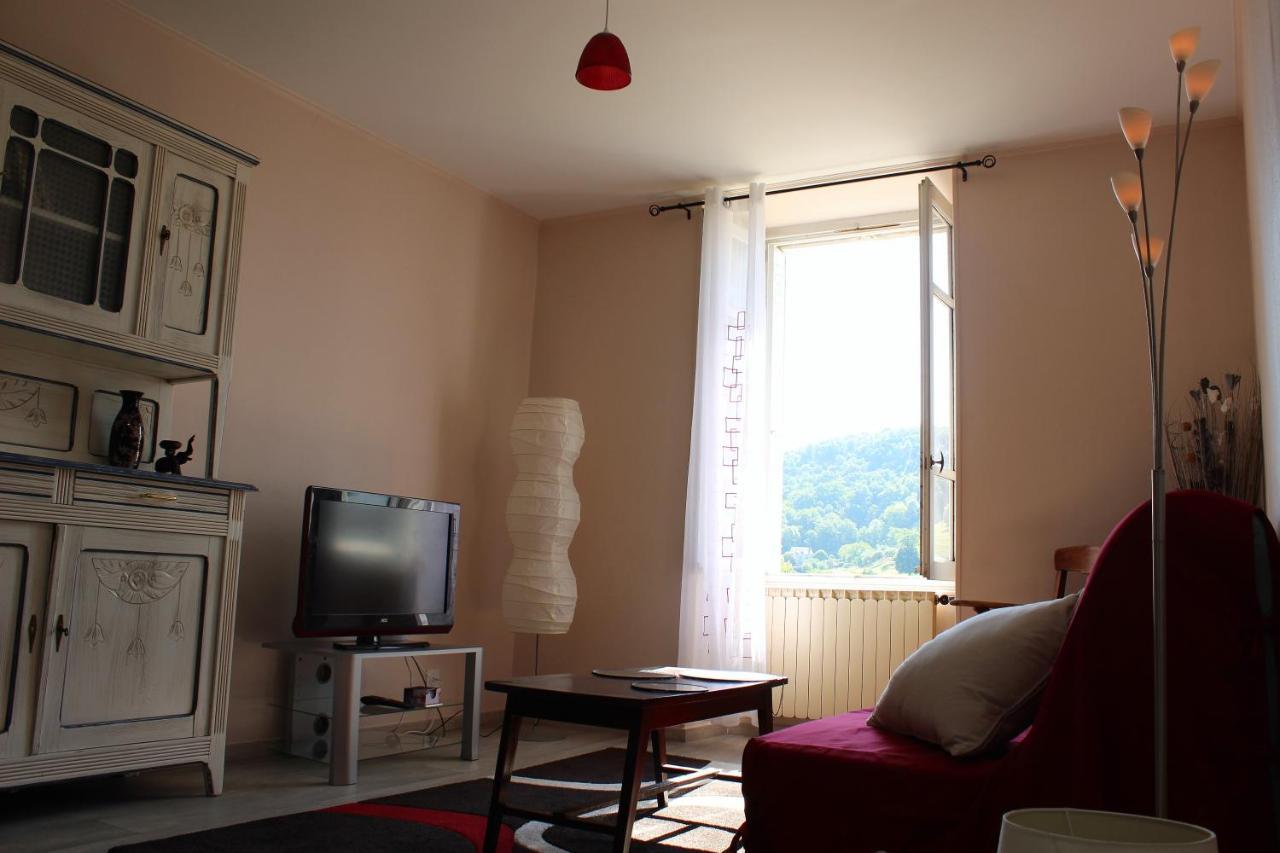 Douceur En Campagne Apartment Espalion Bagian luar foto